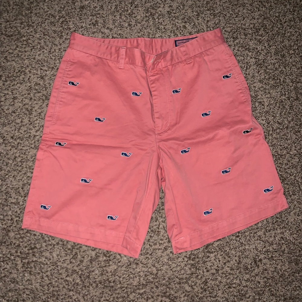 Men’s vineyard vines shorts